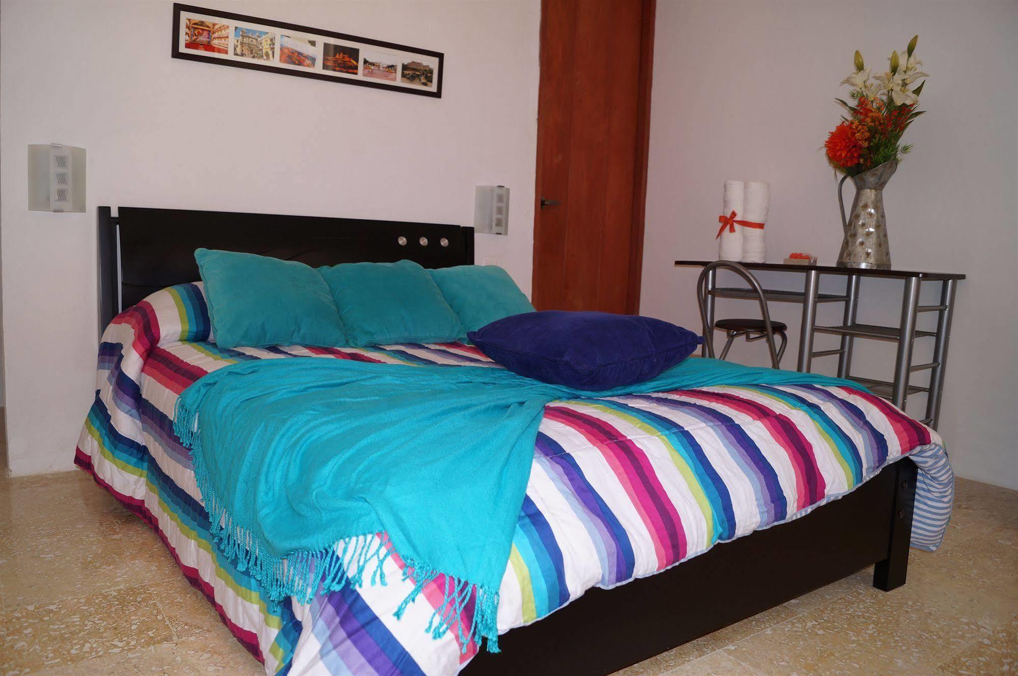 Casa Blanca Hotel Boutique Картахена Экстерьер фото